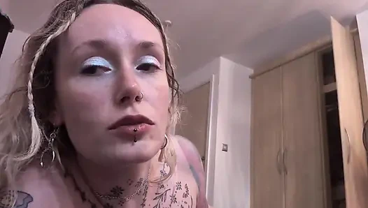 Унижение в свадебную ночь невесты, крошечный пенис, целомудрие и куколдная фантазия