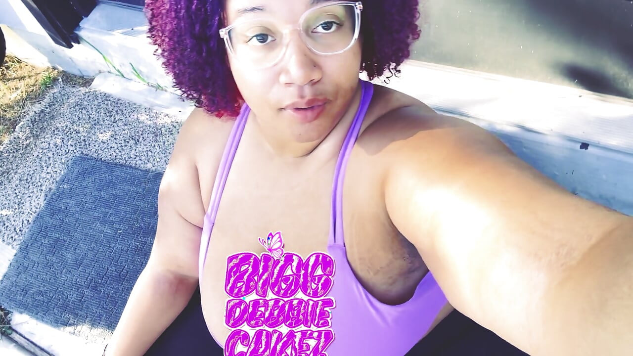 pretty bbw showing off her goodies