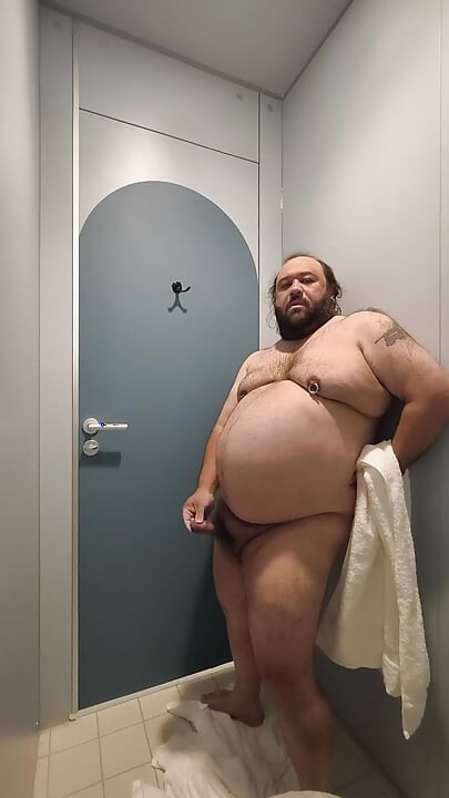 Buiseqy pool stall