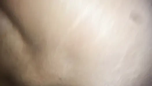 Hintli ateşli çift sert sikişiyor