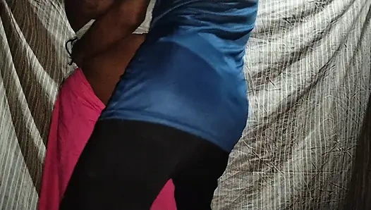 Hintli gerçek karı koca zamanın tadını çıkarıyor (bölüm 1)