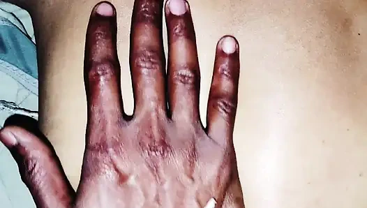 Suman Bhabhi ko nangi karke full body massage kiya.