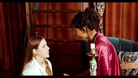 Hizmet üst: Diosa Mor ve Karma ile şehvetli lezbiyen hakimiyeti.