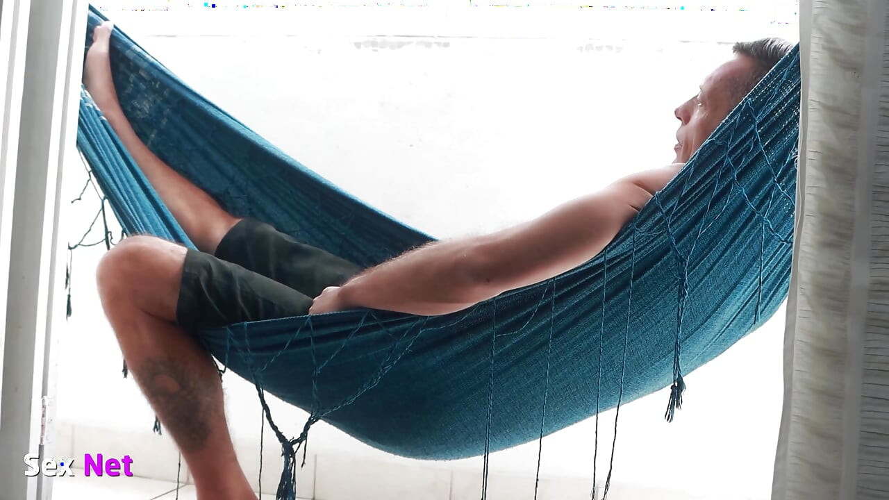Sexy Babe in Footjob and Anal Sex