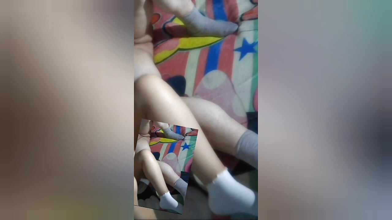 LATIN WOMAN agrees to do ORAL and ANAL SEX for some extra money!