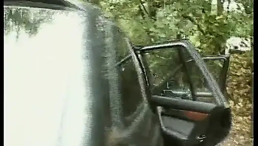 Di Balik Pintu Jerman Kacau Dengan Rajin - Film Lengkap