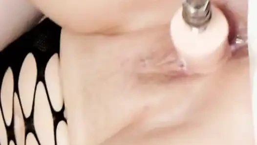 Fuck My Pussy Hard and Get a Big Squirt