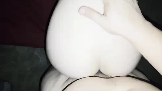 Мою сводную сестру легко трахать