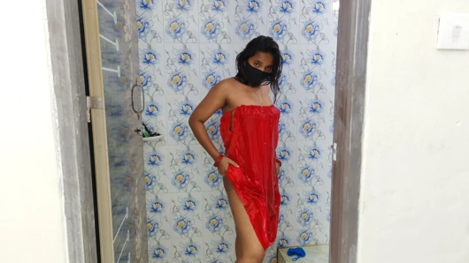 Bangladesi aunty nude bath and fingering hairy pussy