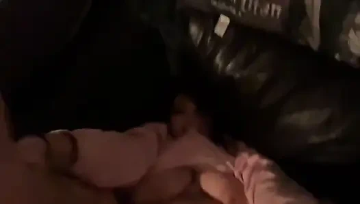 Cewek semok kulit putih pov