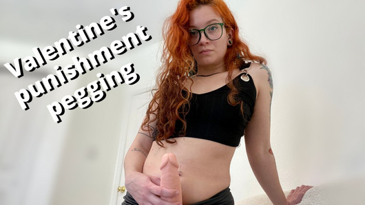 Du hast vergessen, dass es Valentinstag ist: Futa-Bestrafung, Pegging - vollständiges Video auf veggiebabyy manyvids