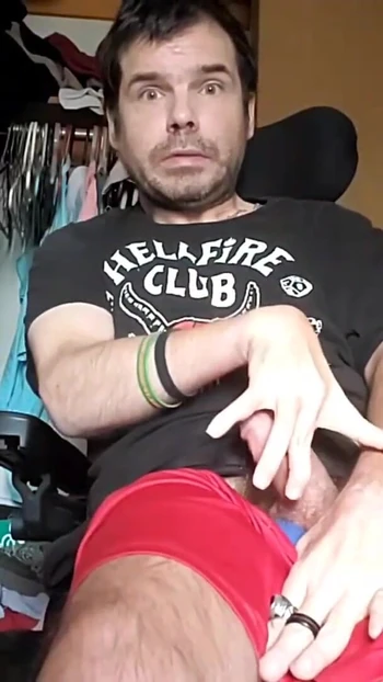 Unforgettable moment from "Kevy 69's Cums In his Chair"