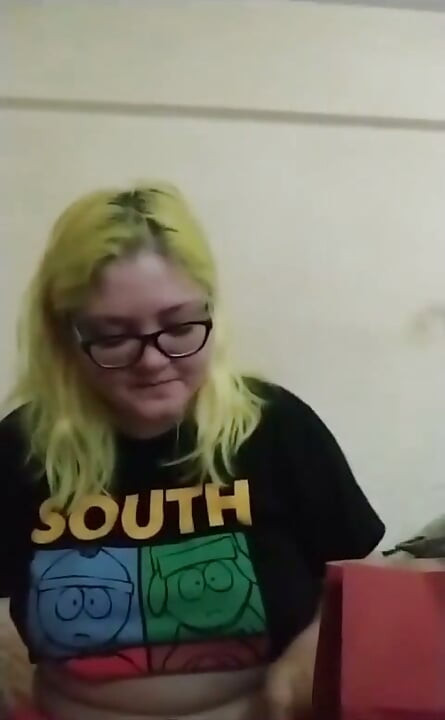 Promo 2 Videoclipuri Feederism! Sau în linkul următor!
