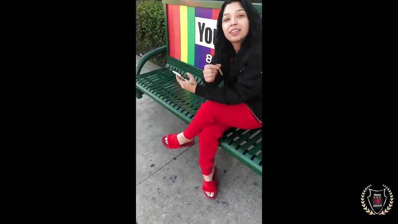 Rome Major ile ateşli büyük zenci eylemi, Selena Blaze