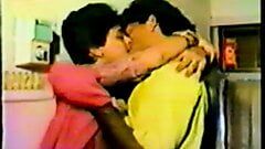Porno indiano del sud degli anni '90 (bhanupriya)