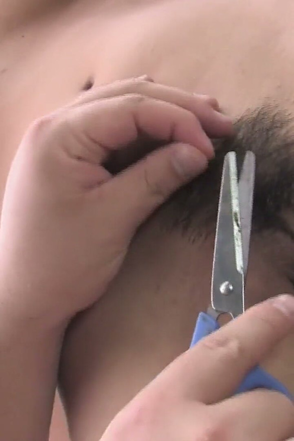 Japonia Gangbang Scena-1 japoneză slabă Nana Konno în orgie cu ejaculare multiplă care se termină pe câmpul de baseball