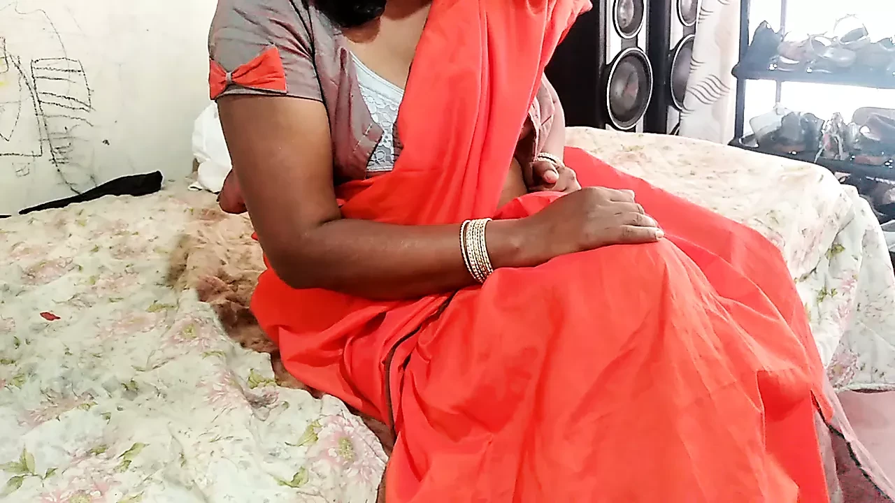 Indian Desi Sexy Wife Dammi with Red saree