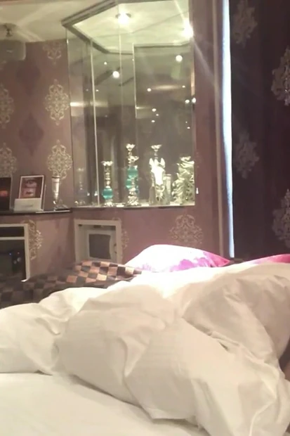 Cheating Couple's Nostalgic Hotel Sex Video