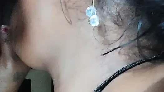 Mere pati ne mere muh me paani giraya