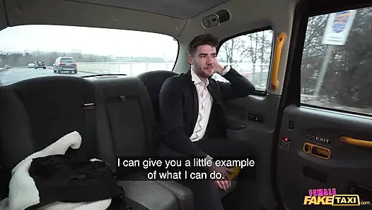Aku dientot habis-habisan sama model pria ganas - female fake taxi