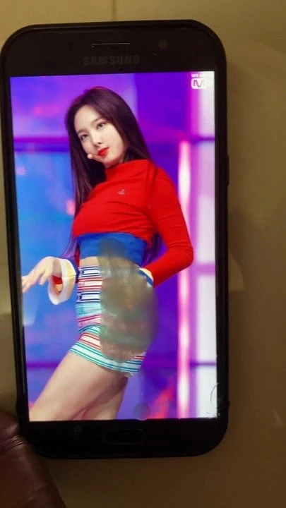 Nayeon cum tribute
