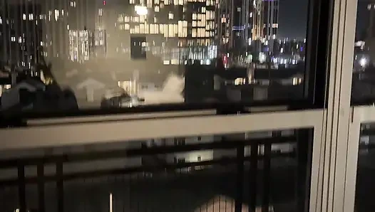 Gotik kız kasabada büyük zenci karşı