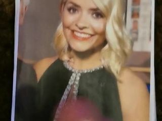 Holly Willoughby kommt mit 204