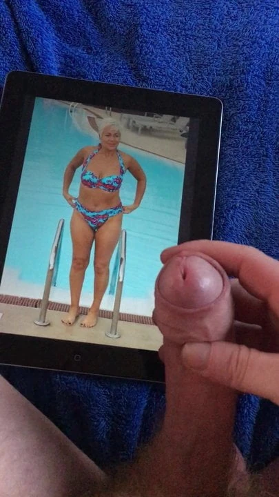 Denise Welch cum tribute