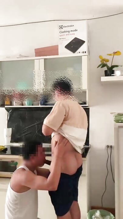 When wife goes to the market husband was busy fucking his gay costumer