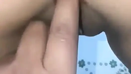 Gadis arab berhijab dientot habis-habisan sama kontol besar pria kulit hitam