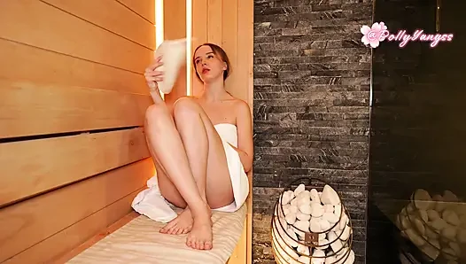 Polly's Sauna Footjob Went From 'nice Massage' to 'destroy My Pussy in the Jacuzzi