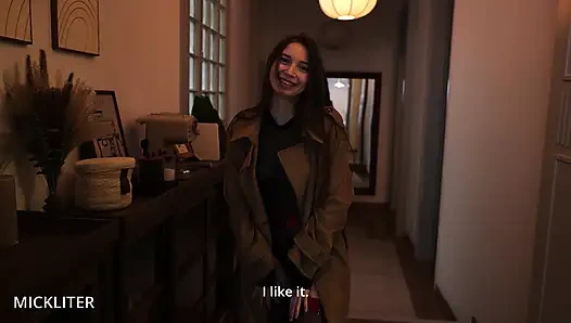 Sie kommt in der 10. minute