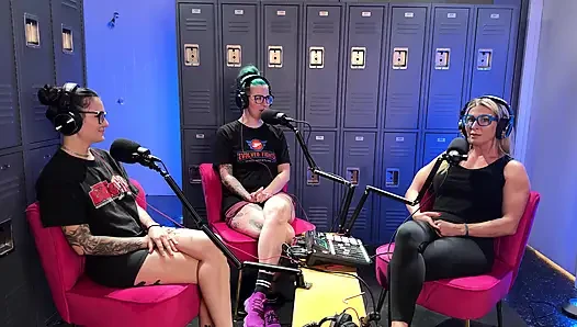 Luna Lovely and Nikki Zee Join Ariel On Locker Room Talk