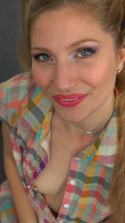 Stephanie Carter - prevruće takođe!