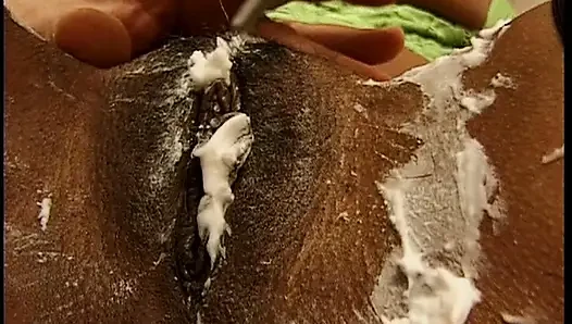 Curvy MILF Gets Fingered and Filled with Dripping Creampie