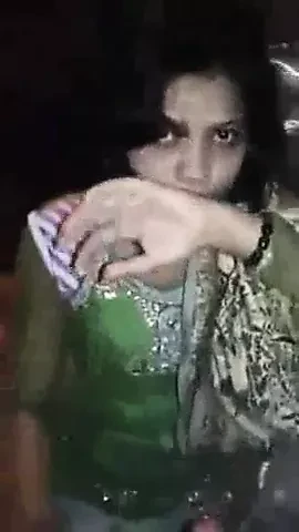 Băiat desi futut cu vorbe hindi