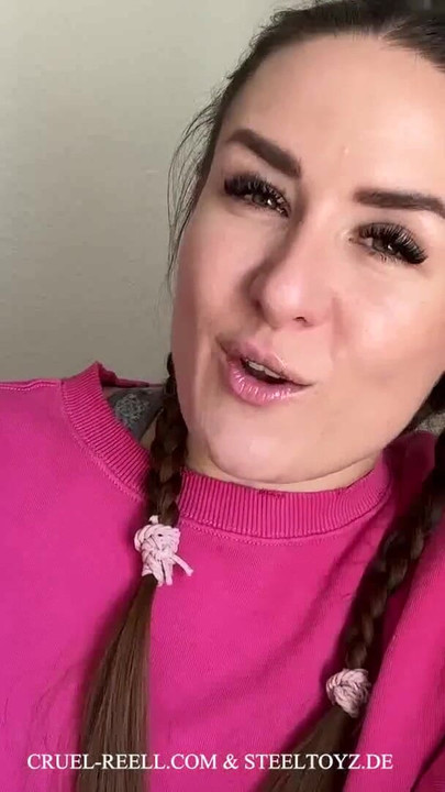 Minnesvärt ögonblick från "Pegging with Cruel Reell - Upplev dominans på ett nytt sätt!"