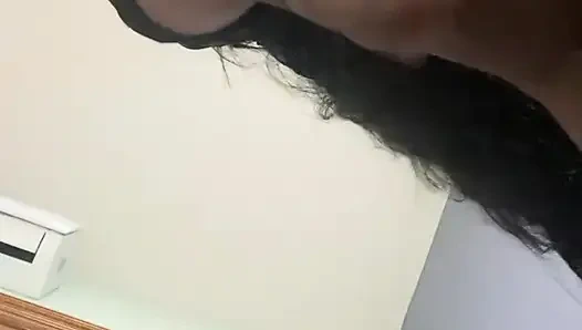 Can you cum while watching me ?