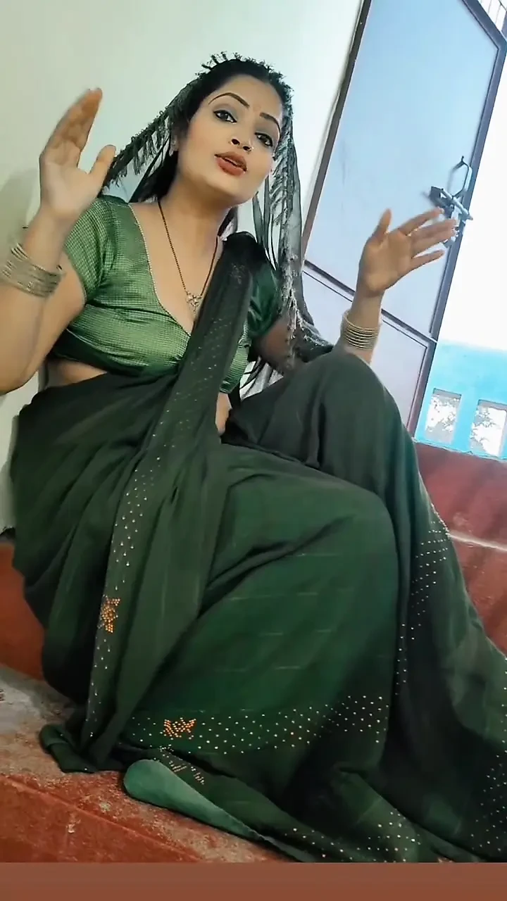 Sexy bhabhi devar ne flating karke pata liya uske baad puri raat kiya sex