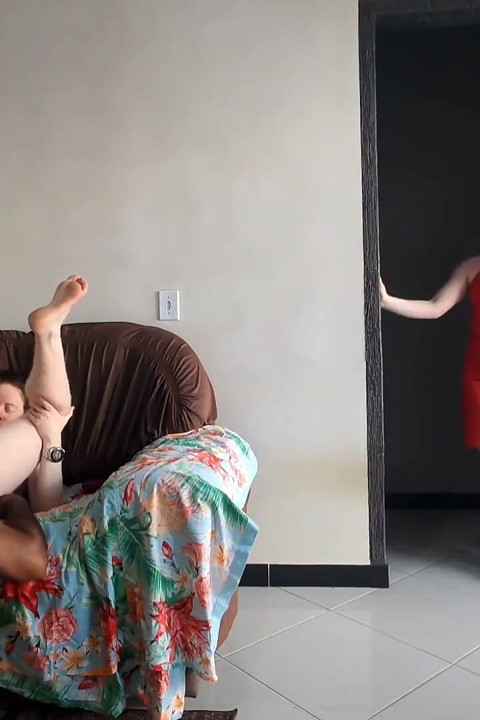 I Was Very Afraid To Give My Ass But I Saw My Stepsister Giving It To Her Boy And It Seemed To Be Very Hot