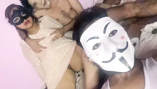 Seks threesome bareng teman dan istrinya