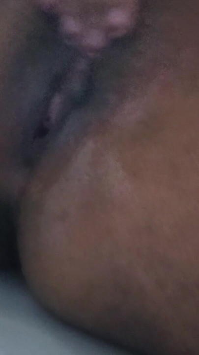 Deshi girl insert cucumber fuck for huge orgasm | Clip 1