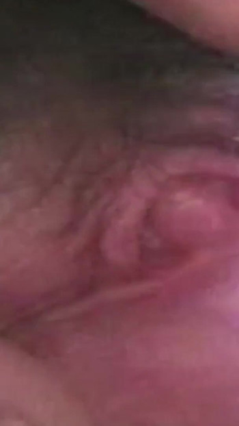 Spektakularan trenutak iz "CLITORIS PLAY PUMPING"