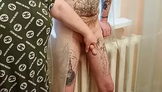 my morning started with a good masturbation and blowjob of my cock by my stepmom