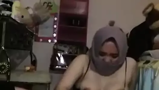 Niqabi veg play