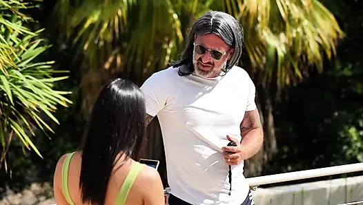 Пловец своего физиотерапевта