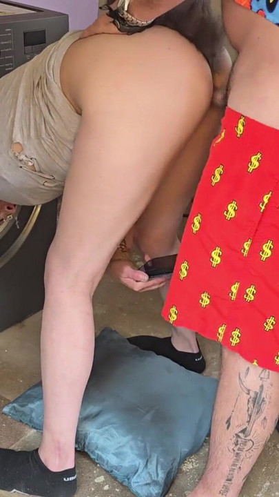 Stepsis got stuck in the washing machine ,just had to fuck her flowering pussy | Clip 2