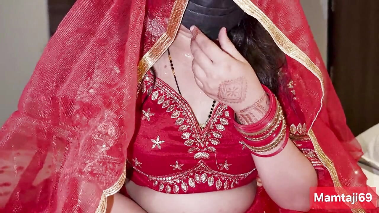 Bhabhi ko Hotal Bolaya , kaisi h Bhabhi ki chut