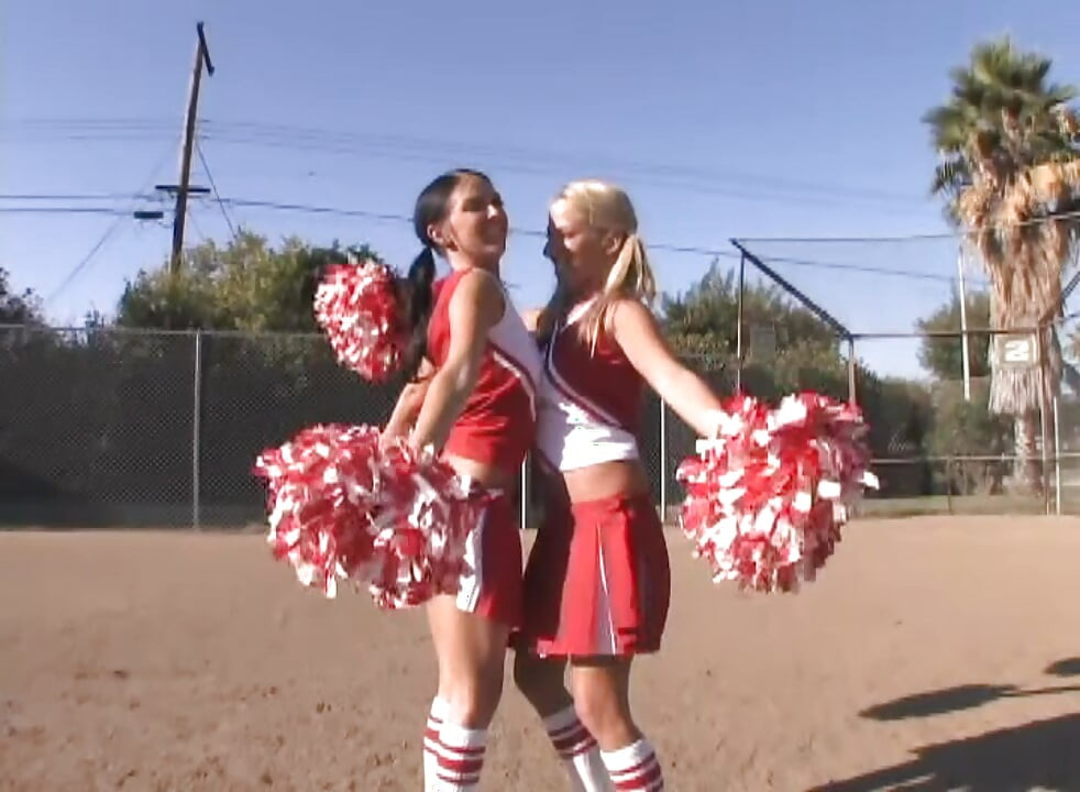 Horny Cheerleader Threesome: Licking Fingering and Triple Hole Cock Pounding