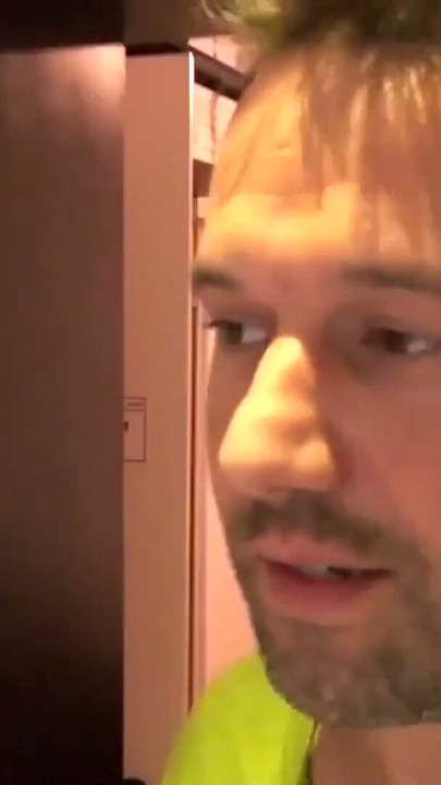 Erst wird gesungen dann geschluckt sex im Tonstudio | Clip 1